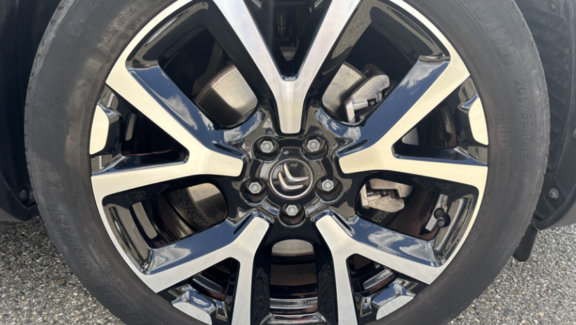 Aperçu du véhicule : HYBRID 225CH SHINE PACK E-EAT8