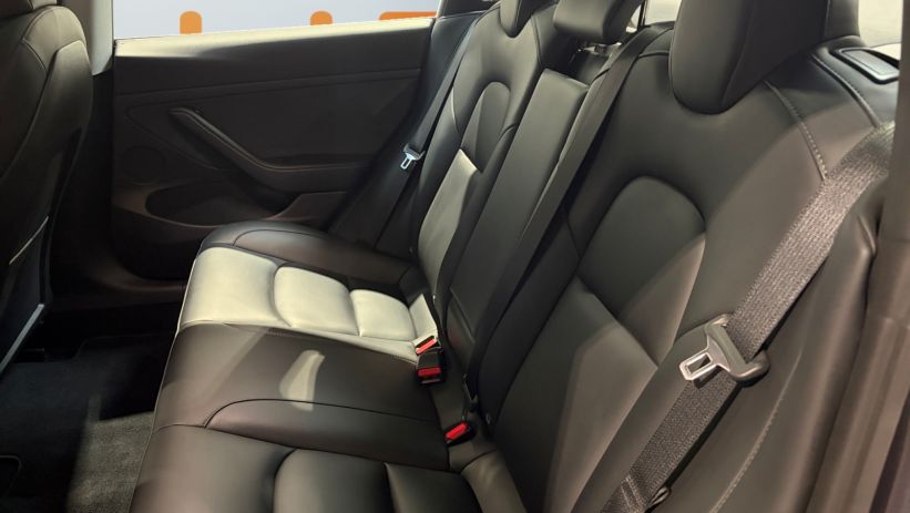 Aperçu du véhicule : PERFORMANCE PUP AWD UPGRADE MY22