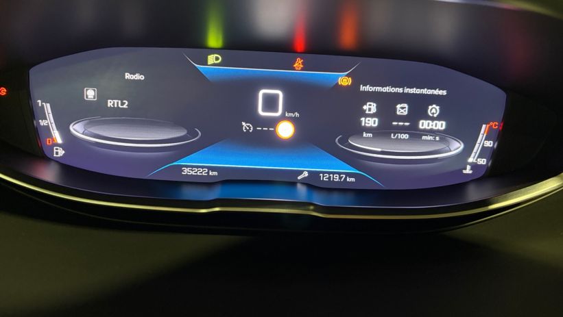 Aperçu du véhicule : 1.2 PURETECH 130CH S&S ACTIVE PACK