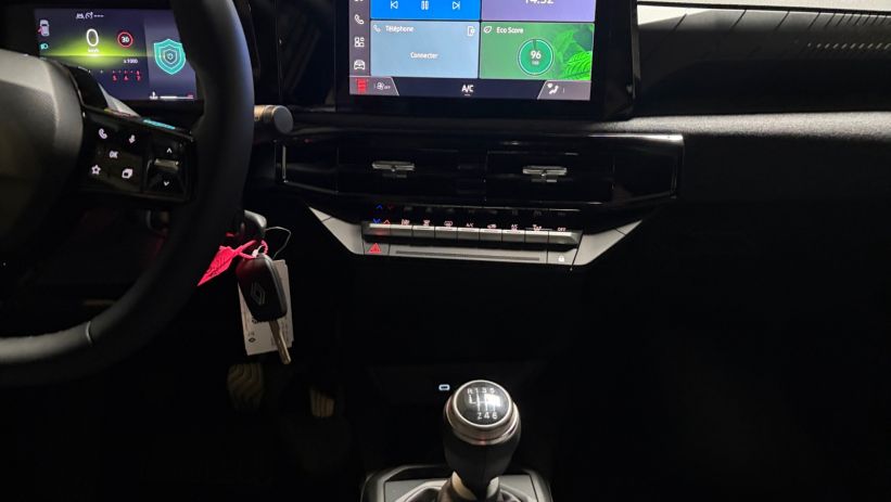 Aperçu du véhicule : 1.2 TCE 115CH EVOLUTION