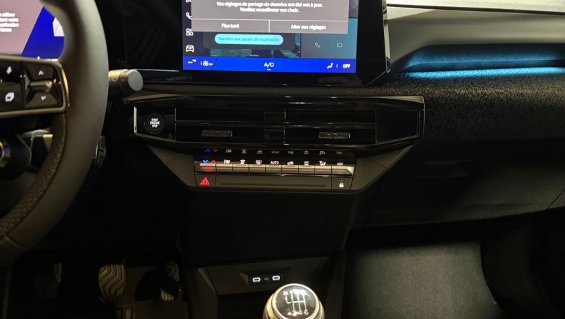 Aperçu du véhicule : 1.2 TCE 115CH TECHNO