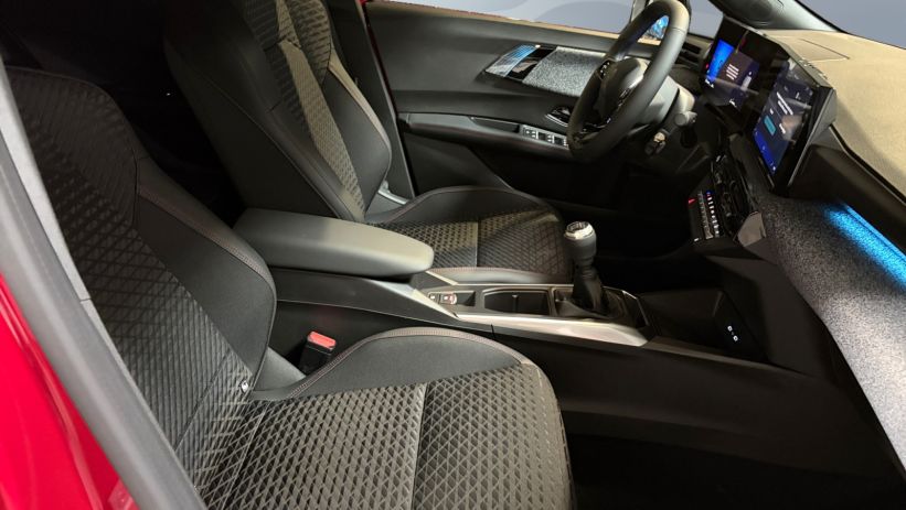 Aperçu du véhicule : 1.2 TCE 115CH TECHNO