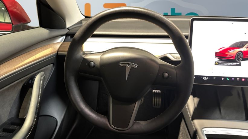 Aperçu du véhicule : PERFORMANCE PUP AWD UPGRADE MY22