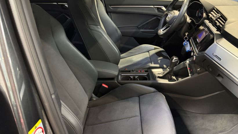 Aperçu du véhicule : 35 TFSI 150CH S LINE S TRONIC 7