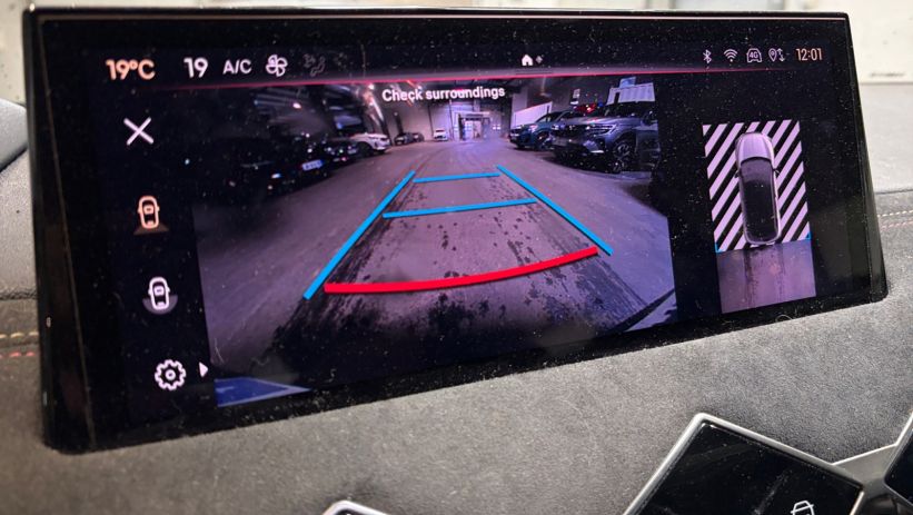 Aperçu du véhicule : 1.2 PURETECH 130CH PERFORMANCE LINE AUTOMATIQUE