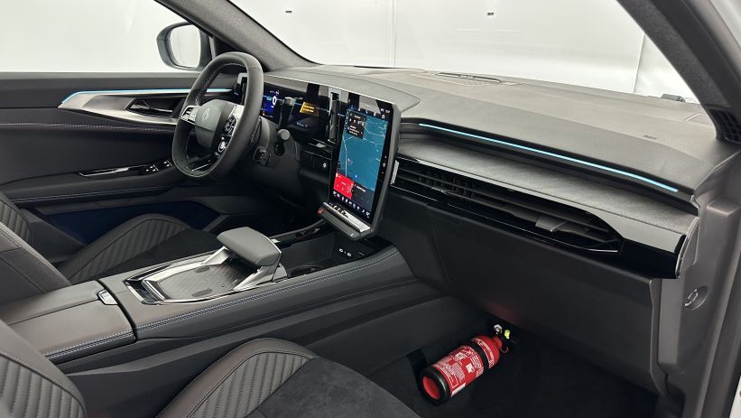 Aperçu du véhicule : E-Tech full hybrid 200ch esprit Alpine