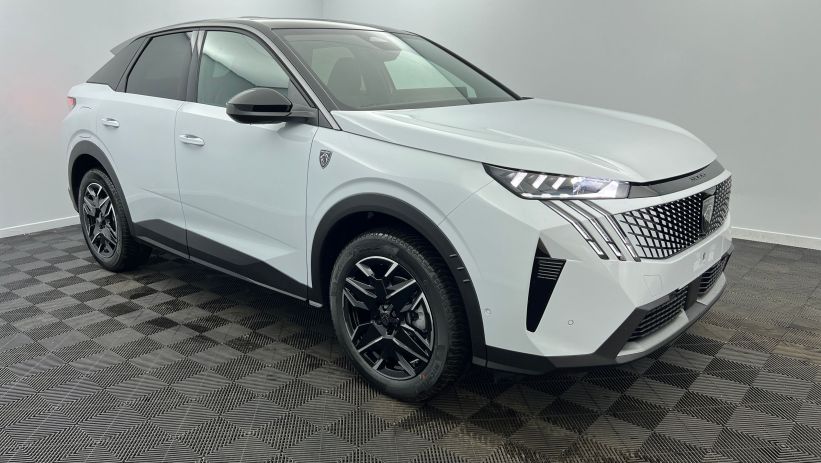 Aperçu du véhicule : Hybrid 145 e-DCS6 GT Blanc Okénite avec 5550€ d'équipements inclus