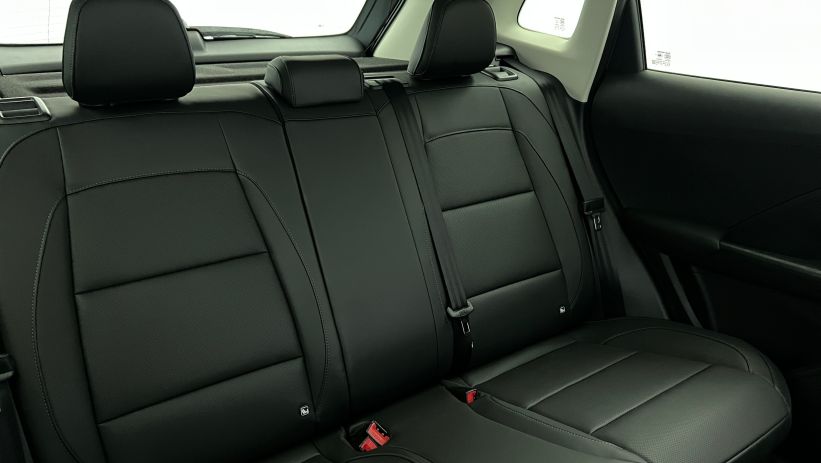 Aperçu du véhicule : 1.5 L Hybrid+ 197 ch Luxury Hampstead Grey avec 650€ d'équipements inclus