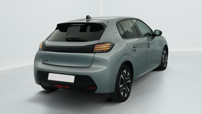 Aperçu du véhicule : 100 S S BVM6 Allure