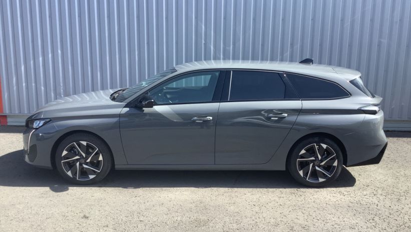 Aperçu du véhicule : 308 SW Hybrid 145 e-DCS6 Allure