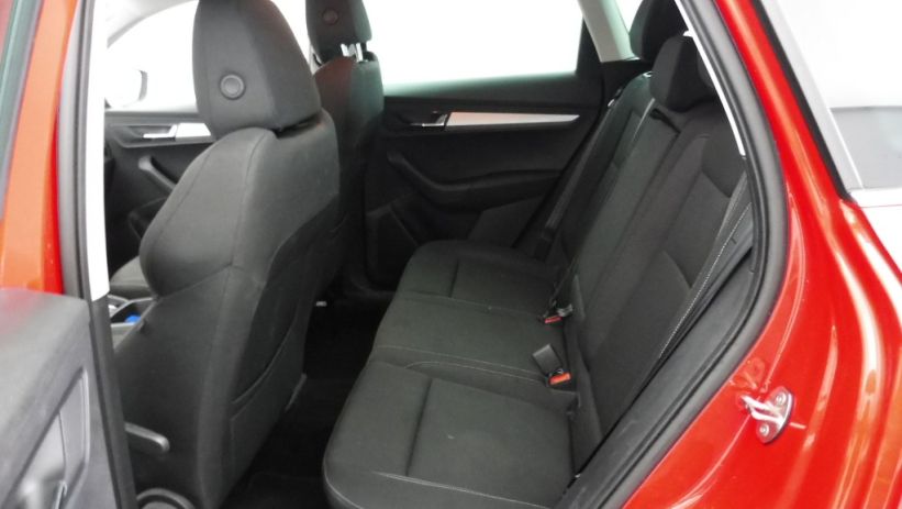 Aperçu du véhicule : 2.0 TDI 115CH SELECTION