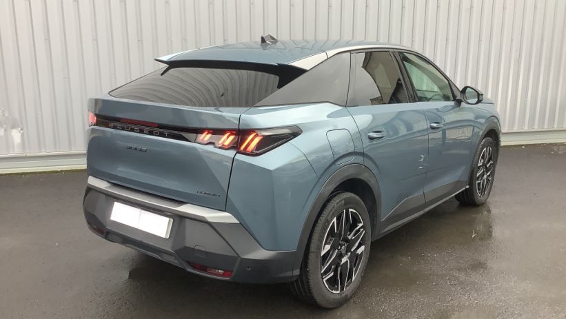 Aperçu du véhicule : 3008 Hybrid 136 e-DCS6 Allure