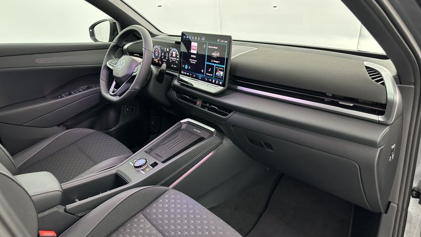 Aperçu du véhicule : 1.5 eTSI EVO2 Hybrid 150ch R-Line DSG7