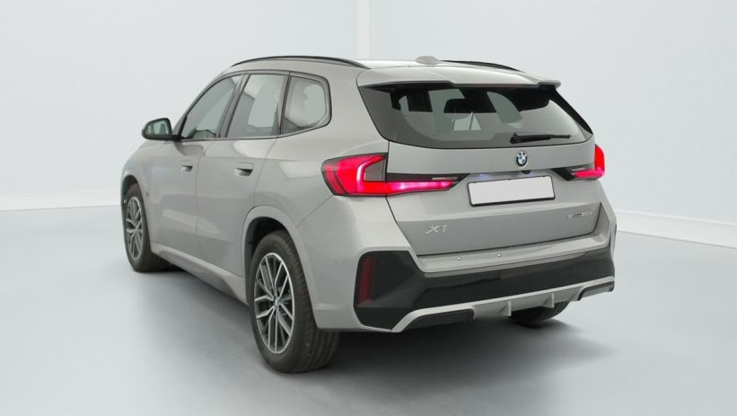 Aperçu du véhicule : SDRIVE 20D 163CH DKG7 M SPORT