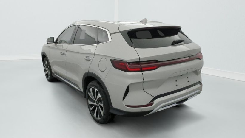 Aperçu du véhicule : 1.5L DM-I 218 CH PHEV COMFORT