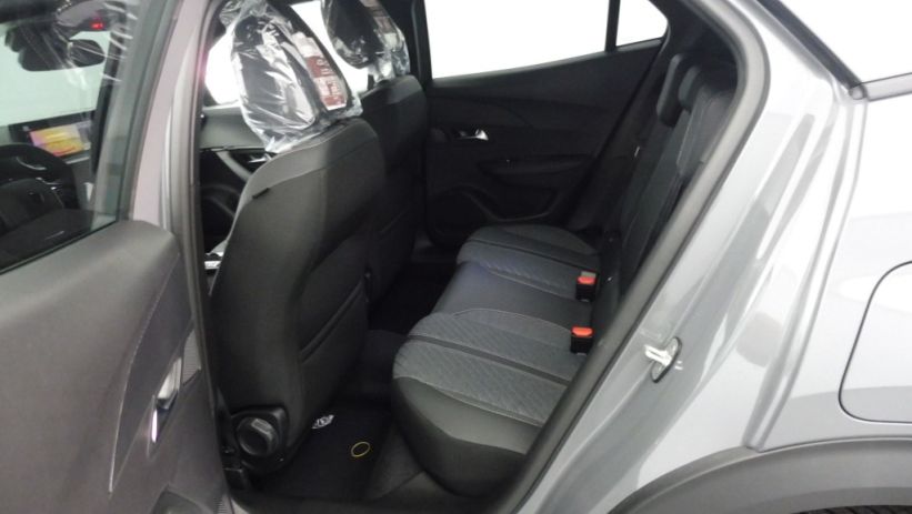 Aperçu du véhicule : 1.2 HYBRID 145CH ALLURE E-DCS6