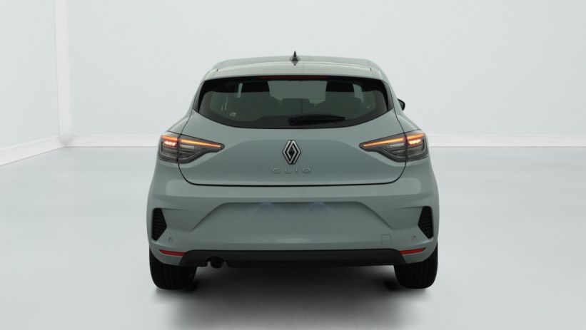 Aperçu du véhicule : BLUE DCI 100 CH GSR2 EVOLUTION