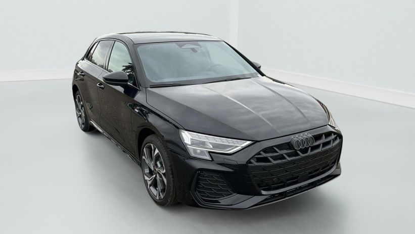 Aperçu du véhicule : 45 TFSI E HYBRIDE RECHARGEABLE 272 S TRONIC 6 S LINE