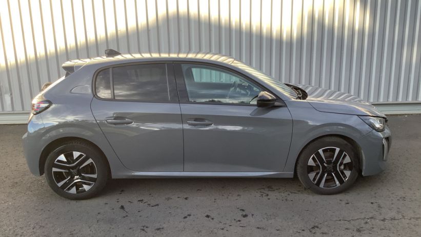 Aperçu du véhicule : 208 100 S&S BVM6 Allure