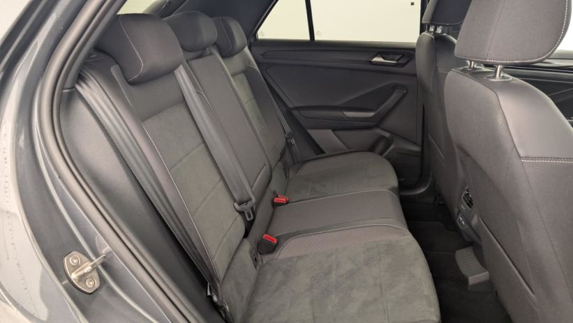 Aperçu du véhicule : 2.0 TDI 150 START STOP DSG7 R-LINE