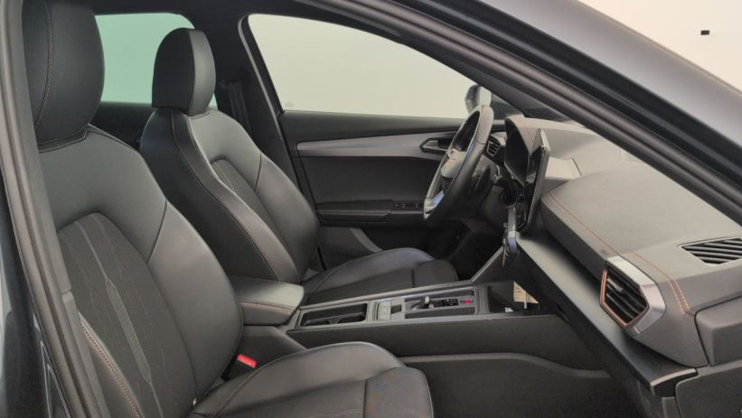 Aperçu du véhicule : 1.4 e-HYBRID 204 ch DSG6 Business Edition