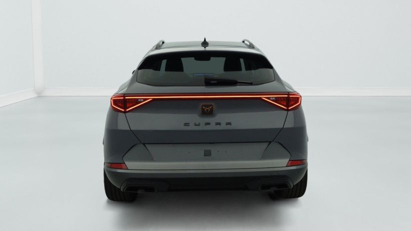 Aperçu du véhicule : 1.4 e-HYBRID 204 ch DSG6 V