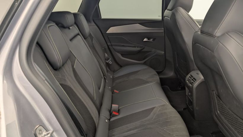 Aperçu du véhicule : PHEV 225 e-EAT8 GT