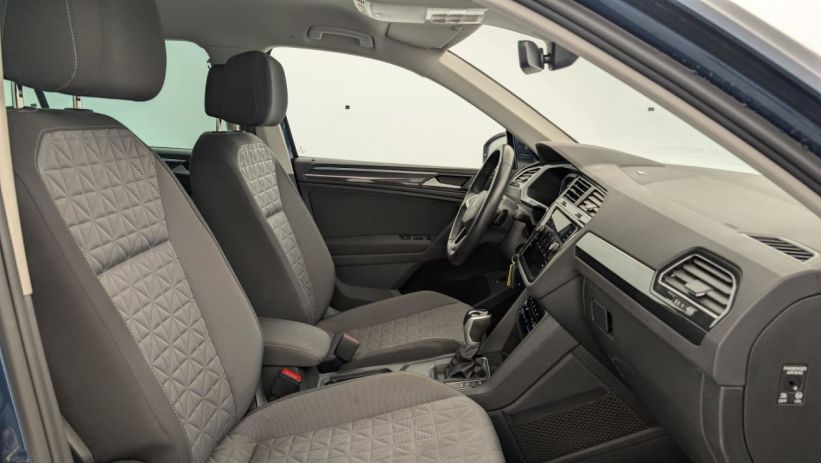 Aperçu du véhicule : 1.4 EHYBRID 245CH DSG6 LIFE