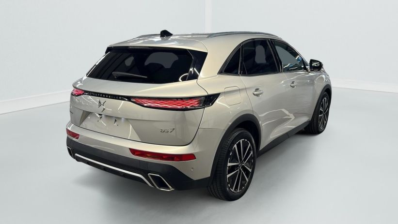 Aperçu du véhicule : Hybride Rechargeable E-Tense 225 EAT8 Opera