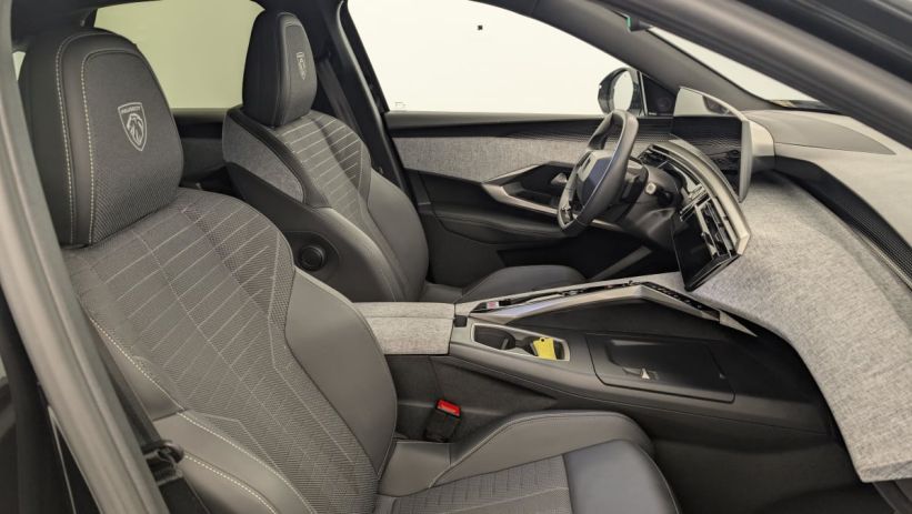 Aperçu du véhicule : Hybrid 145 e-DCS6 GT