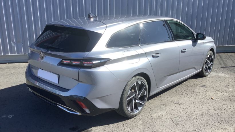 Aperçu du véhicule : 308 SW Hybrid 145 e-DCS6 Allure