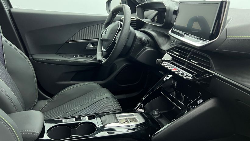 Aperçu du véhicule : Hybrid 145 e-DCS6 GT Gris Sélénium avec 2550€ d'équipements inclus