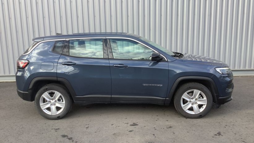 Aperçu du véhicule : COMPASS 1.5 Turbo T4 130 ch BVR7 e-Hybrid Altitude