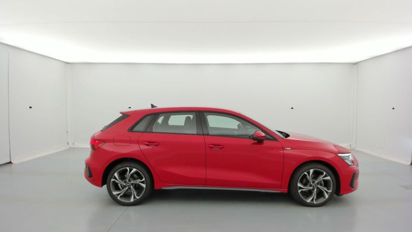 Aperçu du véhicule : 35 TDI 150 S tronic 7 S Line