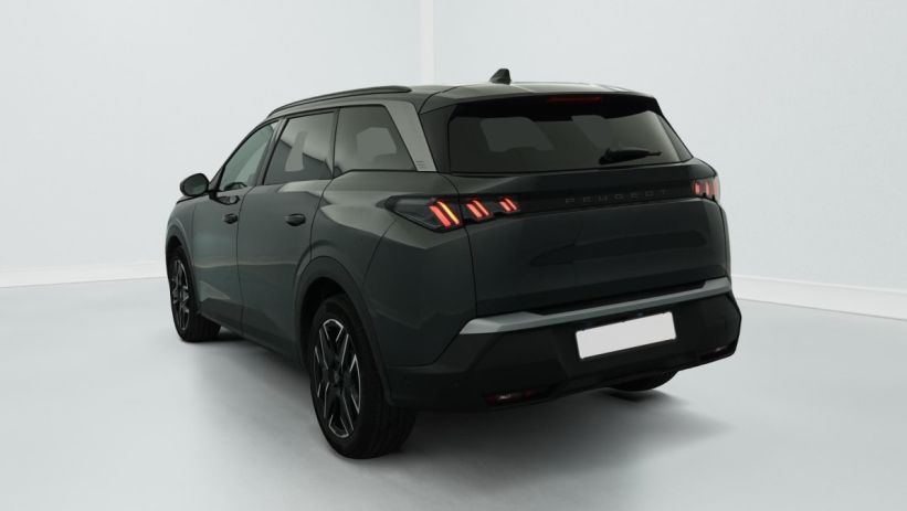 Aperçu du véhicule : Hybrid 136 e-DCS6 Allure