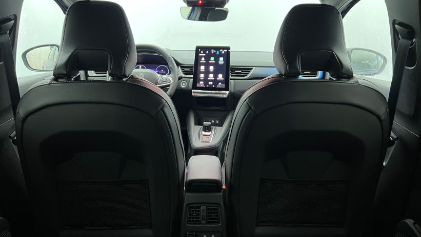 Aperçu du véhicule : E-Tech full hybrid 160 ch esprit Alpine Bleu Iron - Toit Noir Etoilé avec 2100€ d'équipements inclus