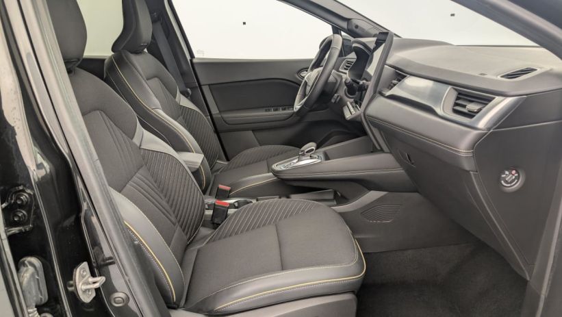 Aperçu du véhicule : E-Tech full hybrid 145 Iconic