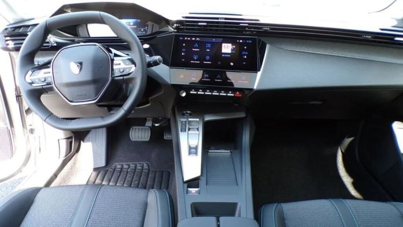 Aperçu du véhicule : BlueHDi 130ch S S EAT8 Allure