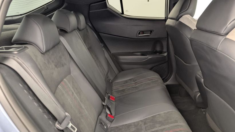 Aperçu du véhicule : 2.0L GR-SPORT