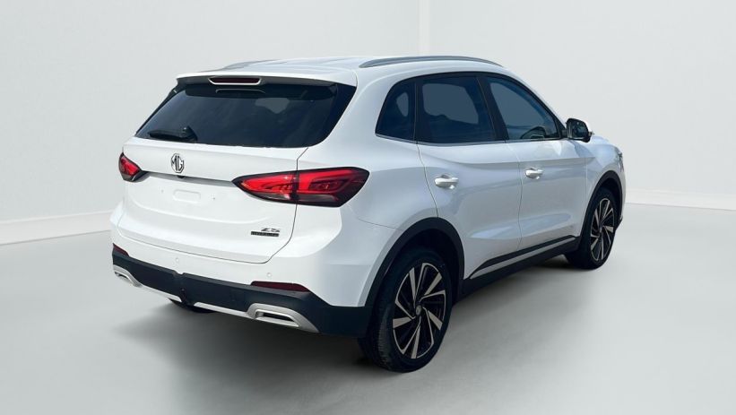 Aperçu du véhicule : 1.5 L Hybrid+ 197 ch Luxury