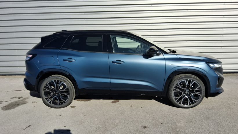 Aperçu du véhicule : AUSTRAL full hybrid E-Tech 200 ch Esprit Alpine