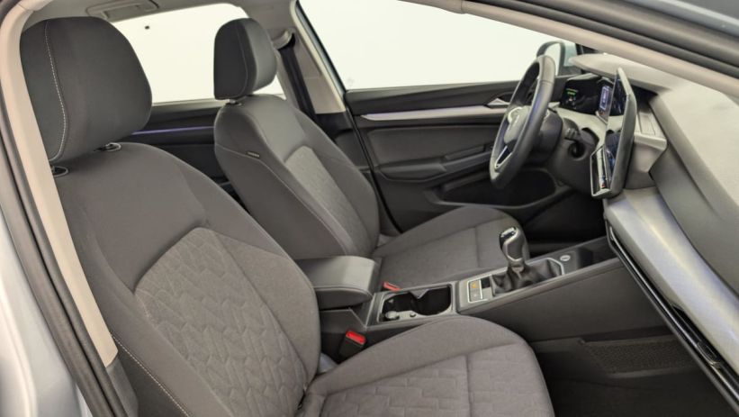 Aperçu du véhicule : 2.0 TDI 116 BVM6 LIFE PLUS