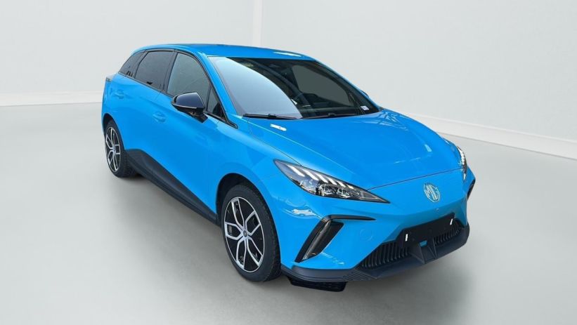 Aperçu du véhicule : ELECTRIC 64KWH - 150 KW 2WD LUXURY