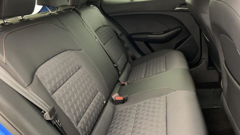 Aperçu du véhicule : 1.5 L Hybrid+ 195 ch Luxury