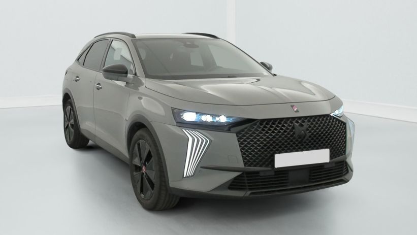 Aperçu du véhicule : Hybride Rechargeable E-Tense 300 EAT8 4x4 Performance Line +
