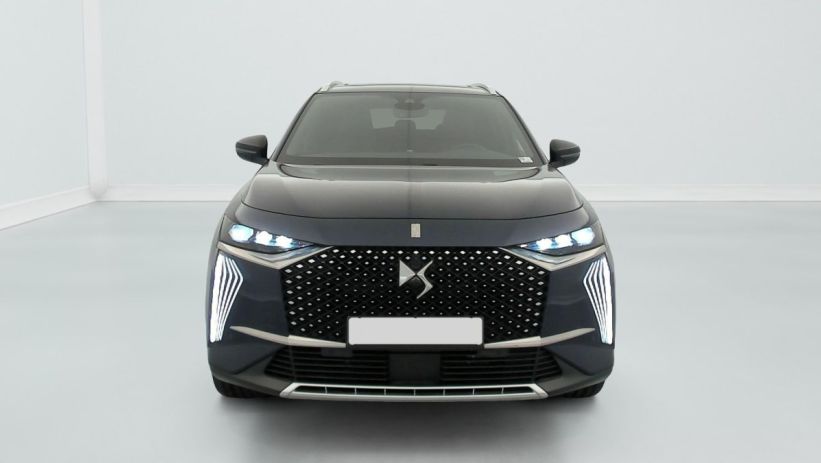 Aperçu du véhicule : HYBRIDE RECHARGEABLE E-TENSE 300 EAT8 4X4 OPERA