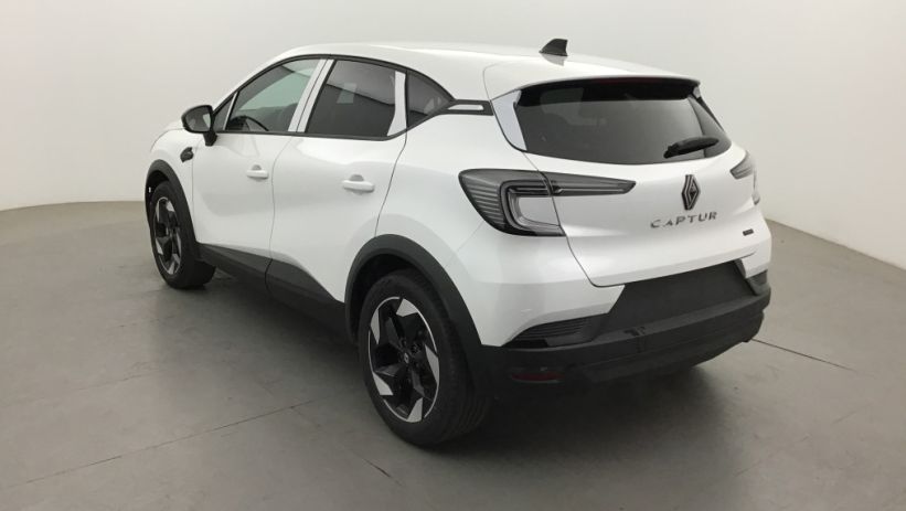 Aperçu du véhicule : CAPTUR E-Tech full hybrid 145 ch Techno