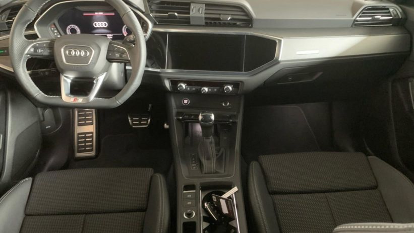 Aperçu du véhicule : 35 TDI 150 CH S TRONIC 7 S LINE