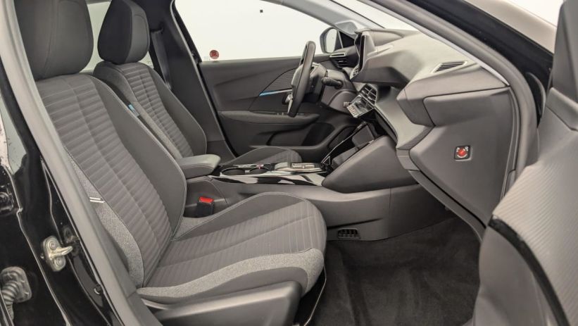 Aperçu du véhicule : 50 KWH 136CH STYLE