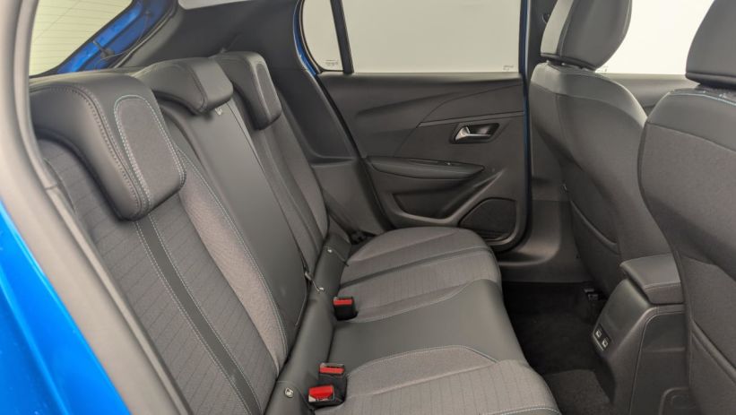 Aperçu du véhicule : 100 S S BVM6 Allure